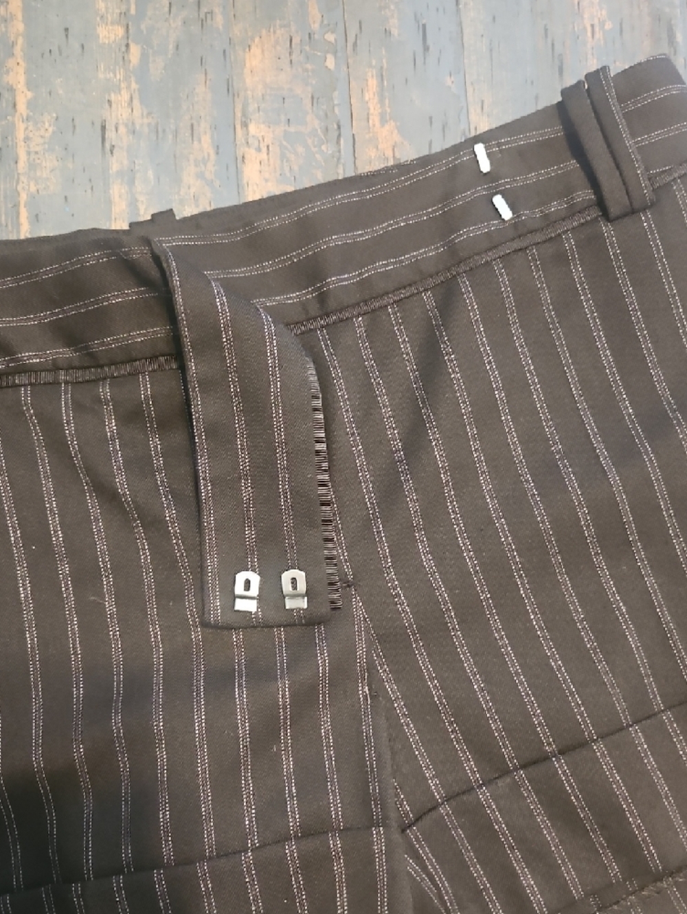 Zara Black Pinstripe Tailored Shorts - Picture 2 of 4
